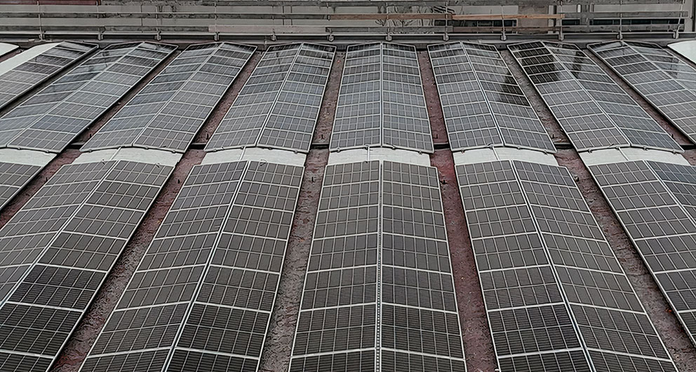 Esempio di posa di un tetto industriale