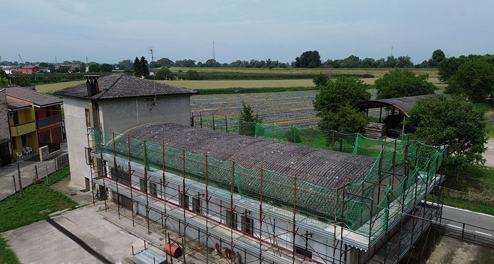 Immagine del tetto con eternit